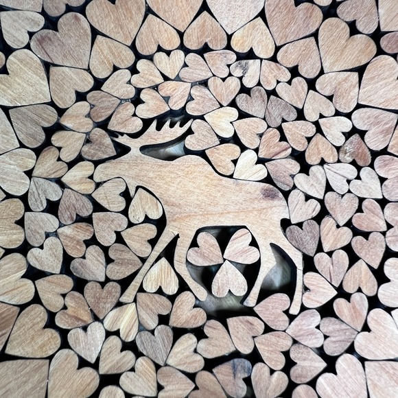 Wooden Moose & Heart Trivet Round Carved Wood Hot Plate Scandinavian Style - Picture 4 of 5